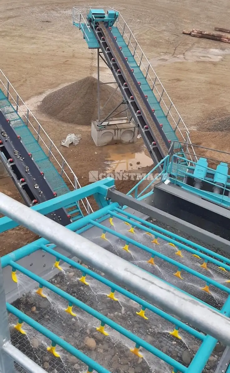 200-250 Tph 2 by 5 Meters 4 Sieve Engineers Available to Service Machinery Overseas Circular 18.5 Tons CONSTMACH 10 Years Turkey