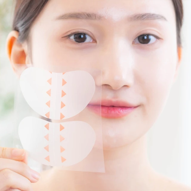 X PATCH NUDE SKIN SUN SHIELD VITA PATCH Private Label UV Tinted Sunscreen SUN SHIELD UPF50+ Sunscreen 99.9% UV protection