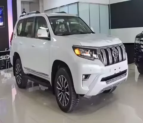 Подержанный 2023 TOYOTA PRADO 2 7 TXL