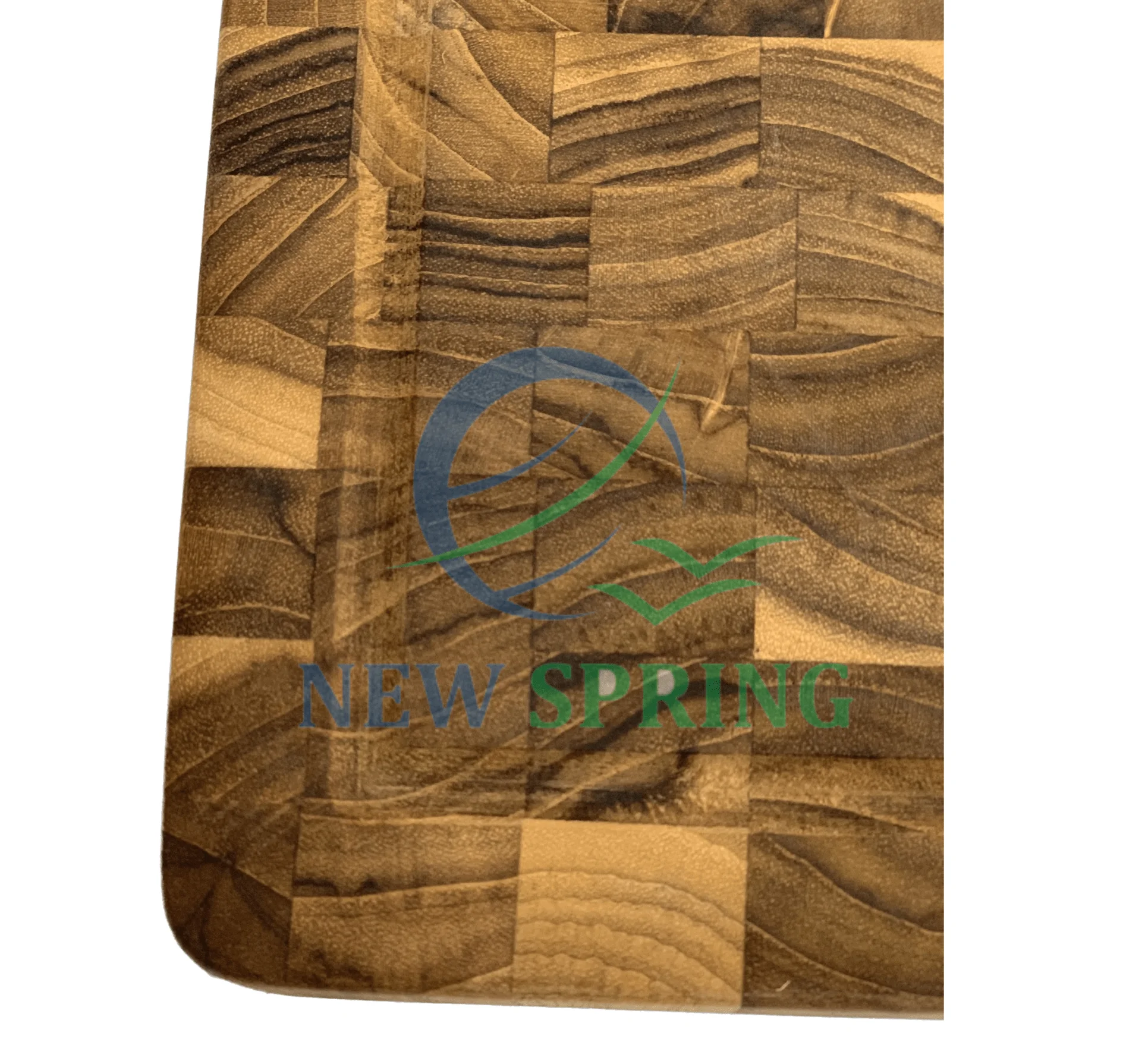High-quality, thick wooden cutting boards come in many sizes depending on usage needs, for storage or decoration.