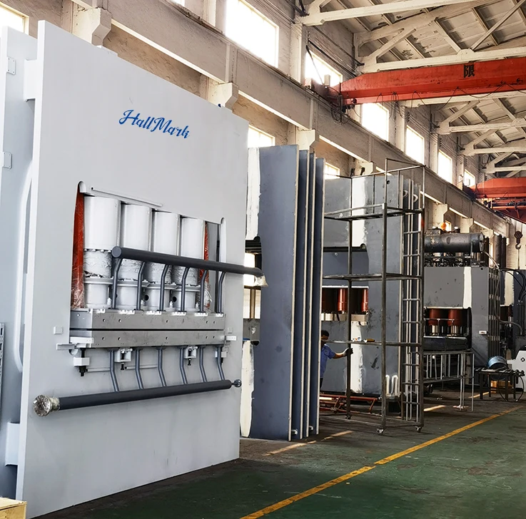 Long service life short cycle hot press laminating machine for PB/plywood/chipboard/MDF