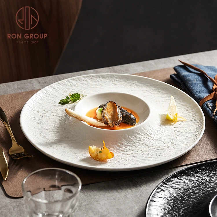 Nordic unique design white ceramic soup plate 12 inch luxury ceramic serving plates for wedding party
