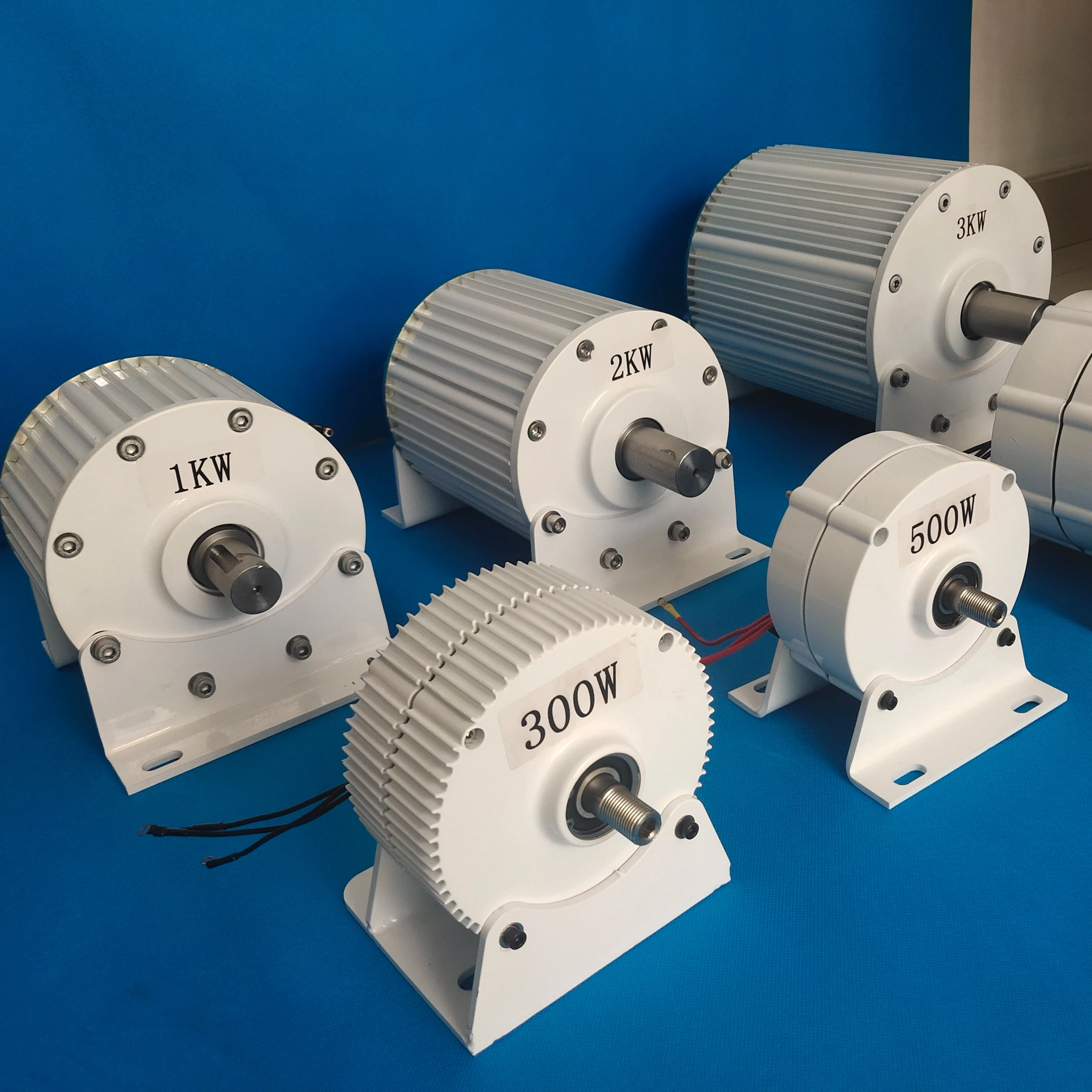 Factory direct supply 1kw 2kw 3KW 5KW 50KW Customized Low RPM Permanent Magnet Generator DIY Wind Turbine