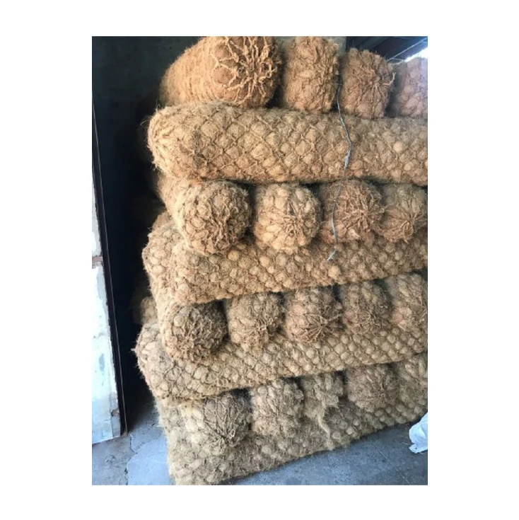 Оптовые поставки высококачественных 100% натуральных Биоразлагаемых кокосов для изготовления дверных ковриков по лучшей цене