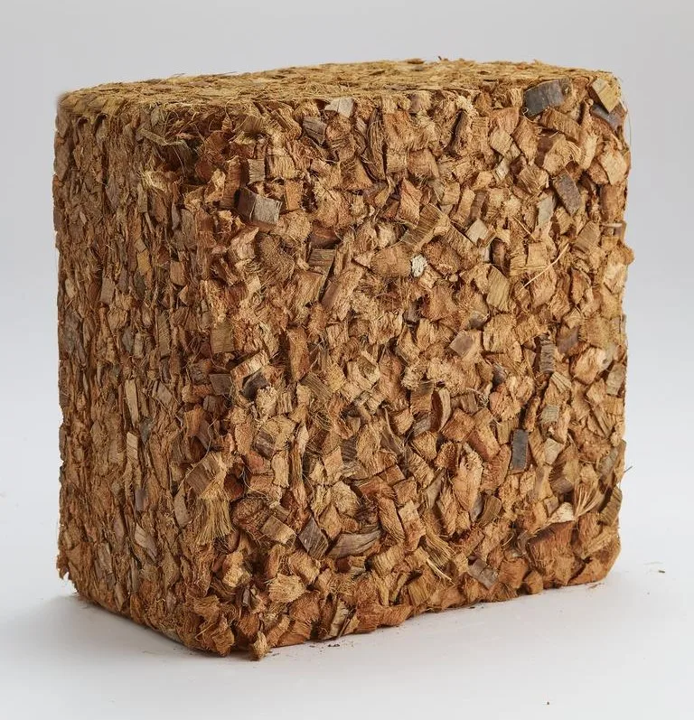 Sustainable and eco-friendly Husk chip blocks suitable for gardening and plant hydroponics best sellers of coconut substrates