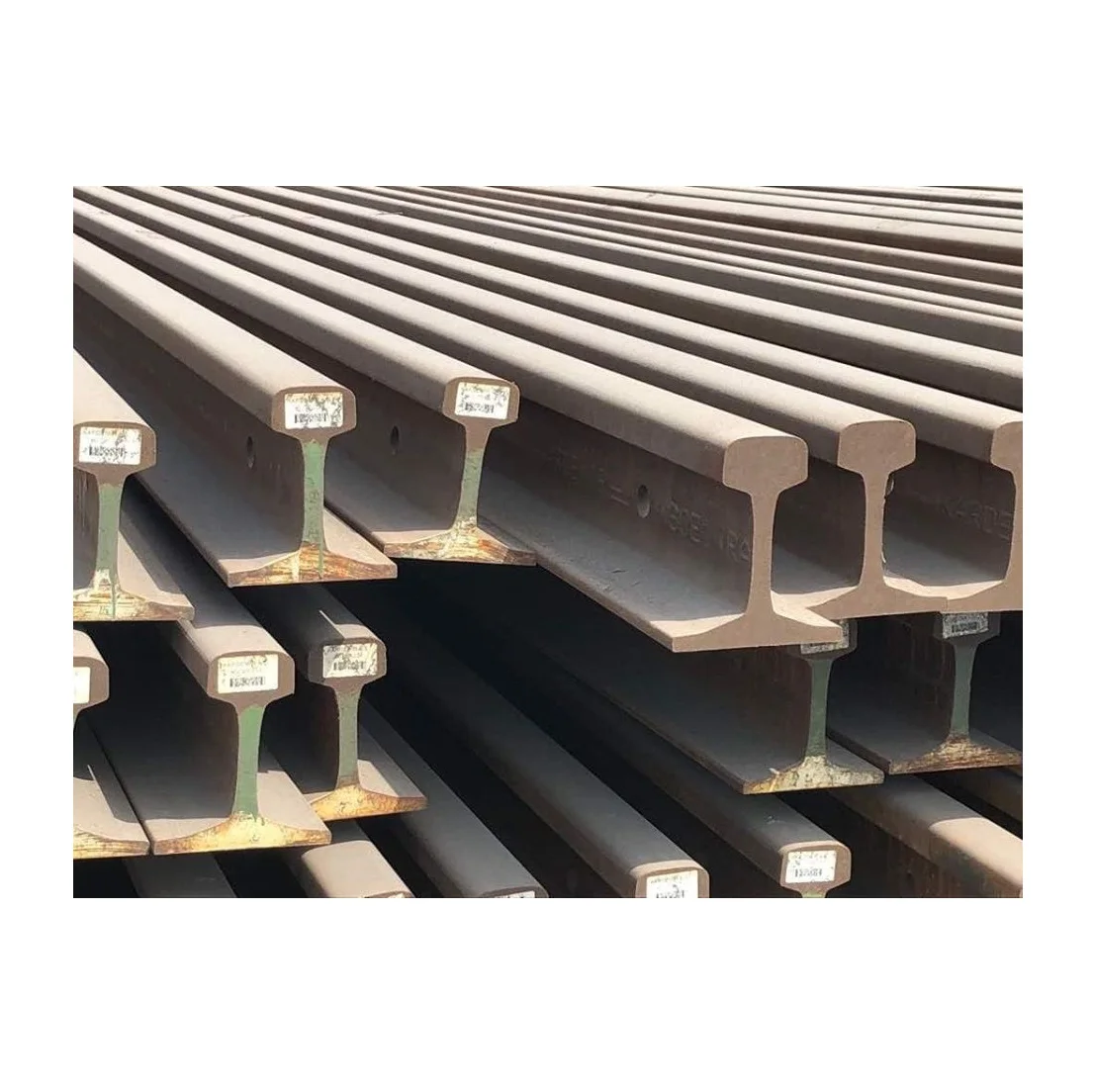 USED RAIL IRON METAL SCRAP/ USED RAIL HMS 1 & 2 ... used rail scrap R50 R65/Bulk