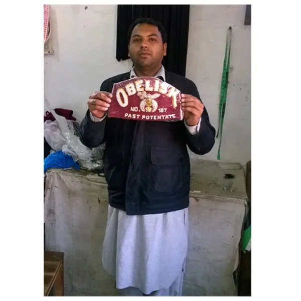 SHRINER FEZ HAT YAARAB SHRINER HAT FREE MASON FEZ HAT  Group of vintage Shriner The Avalon