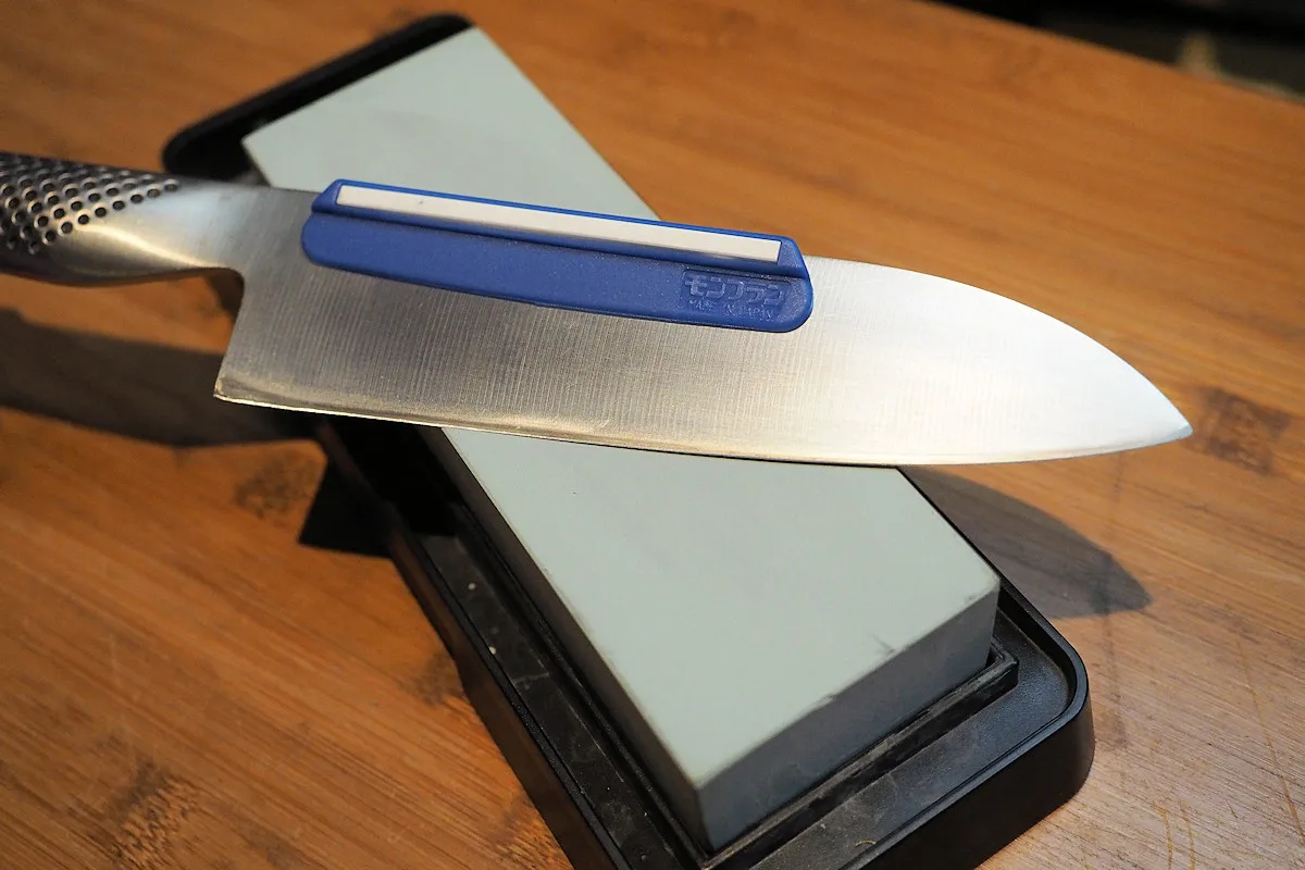 Knife Sharpening Angle Guide for whetstone Made in Japan Handy alumin ceramic grinding wheel touches for home use