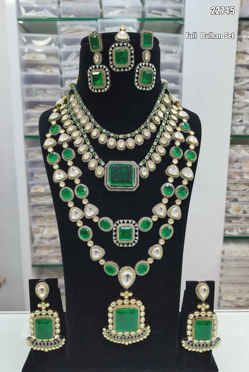 Green big ruby ad diamond round cording full ruby and diamond with kundan bridal set with earring and amazing tikka set by mc