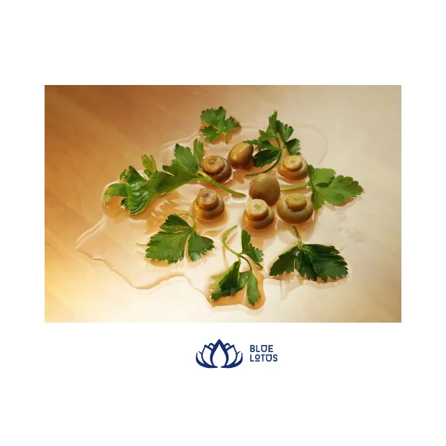 Соленые соломенные грибы по лучшей цене и высокого качества в голубом лотосе Viet Nam + 84 858 021 450