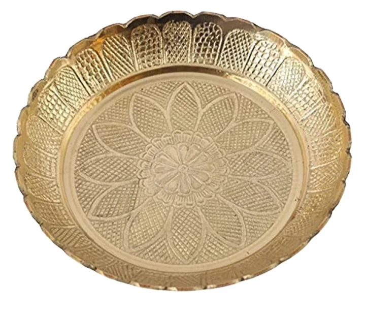 Латунный рельефный дизайн Puja Thali с цветочным узором для украшения дома и офиса