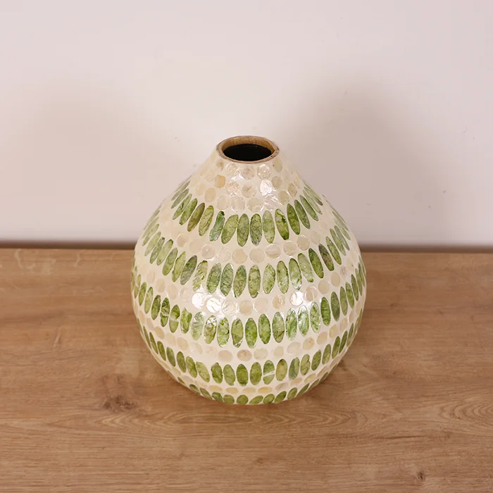 Handmade Mother of pearl Flowers Vase Table Decorative Seashell Vases Cylinder vase in living room or bedroom