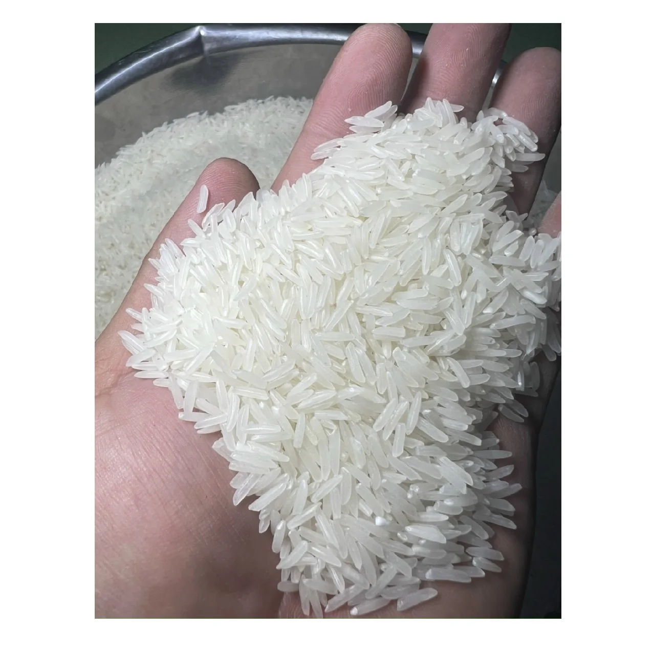 DOUBLE POLISHED SORTEXED VIETNAM HACCP BRC CERTIFICATION VIETNAMESE RICE ST25 2% BROKEN RICE SOFT TEXTURE WHOLESALE PRICE