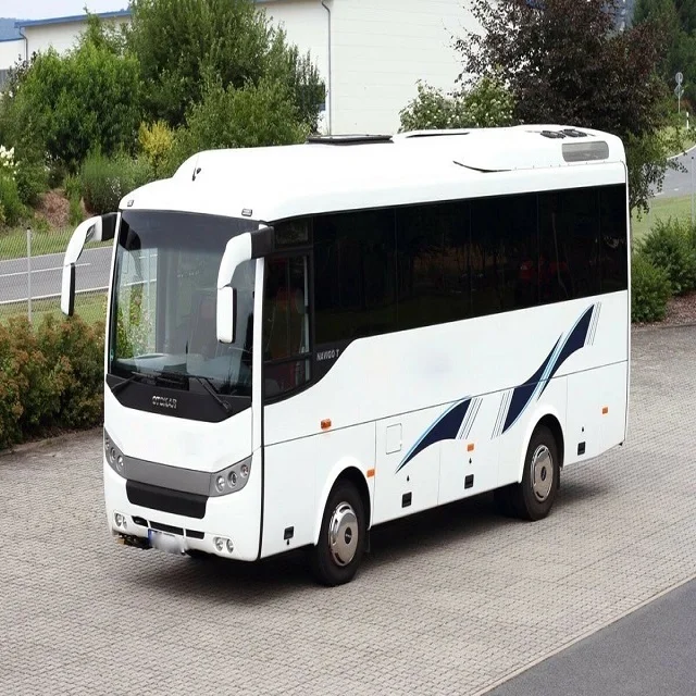 Новинка 2022 модель Toyota Van Hiace б/у