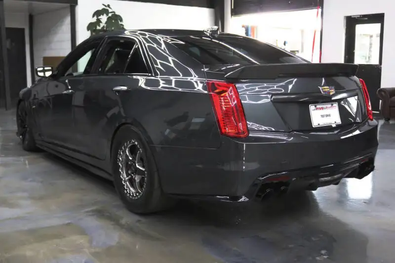 Недорогой Подержанный оптом 2016 C a d i l c CTS-V 4dr Седан люк на крыше навигационные сиденья с подогревом Bluetooth для продажи автомобилей