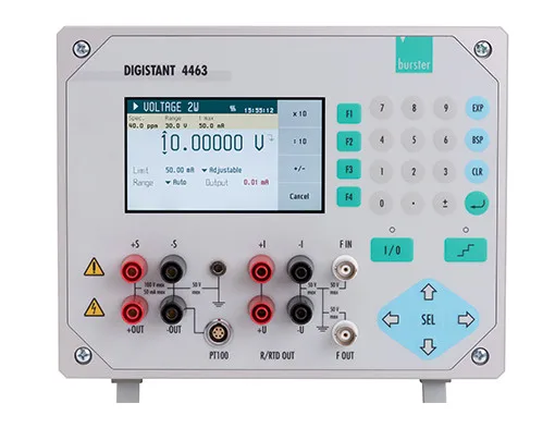 High-precision multifunction calibrator for voltage, current, thermocouples, RTDs, resistance and frequency