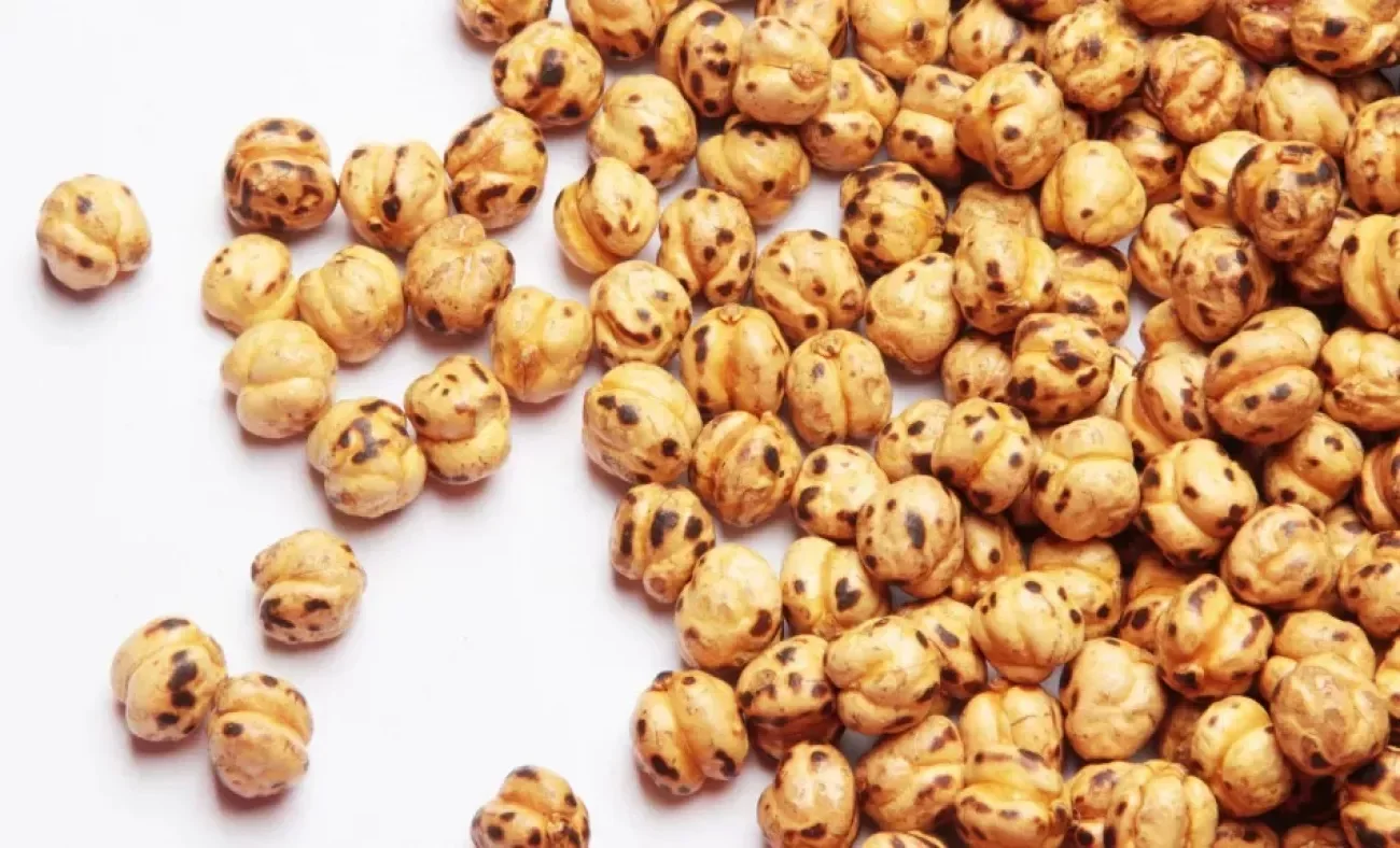 High Quality Turkish Crispy Roasted Chickpea and Free Gifted Storage Box Container OEM Agricultural Nuts