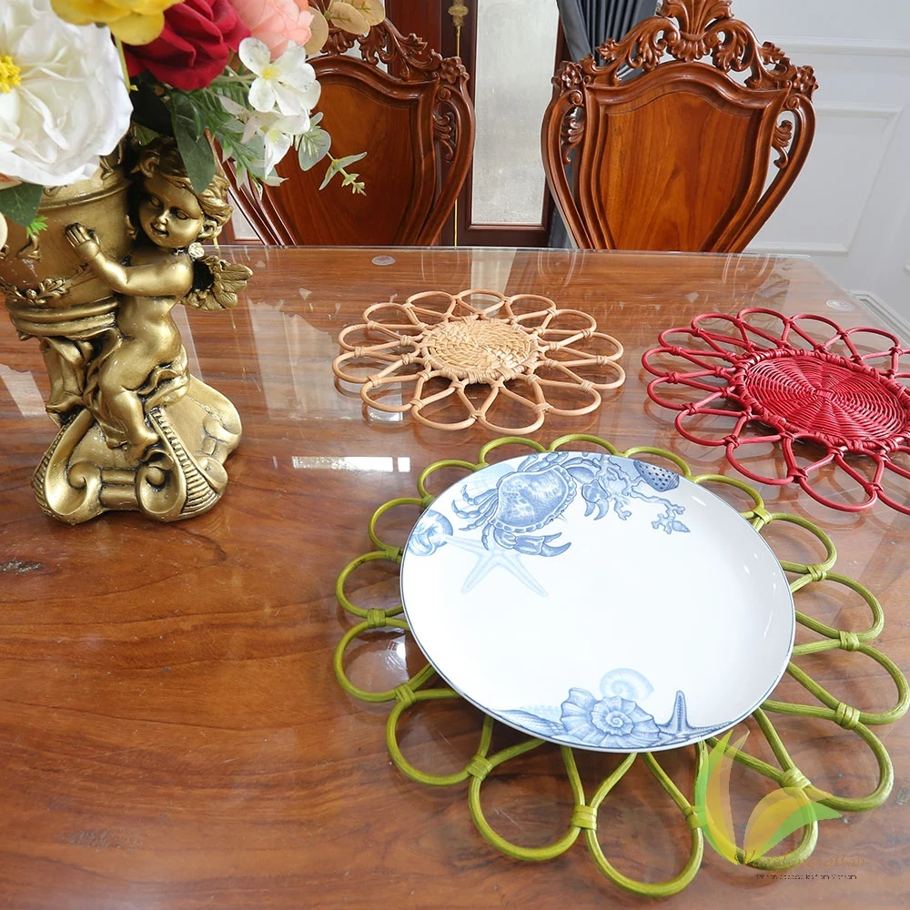 Vietnam Direct Manufacturer Charger Plate For Christmas Mats For Wedding Modern Pads Pads For Home Wall Hangings Decoration