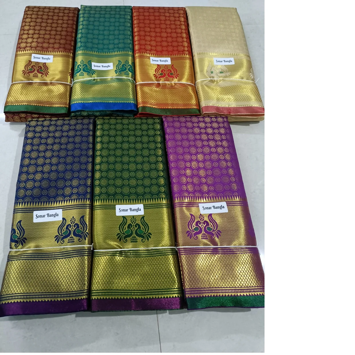 Изготовленные на заказ шелковые сари из парчи ярких цветов с золотой нитью Зари ручной работы на ткацких станках идеально подходят для магазинов и домов одежды