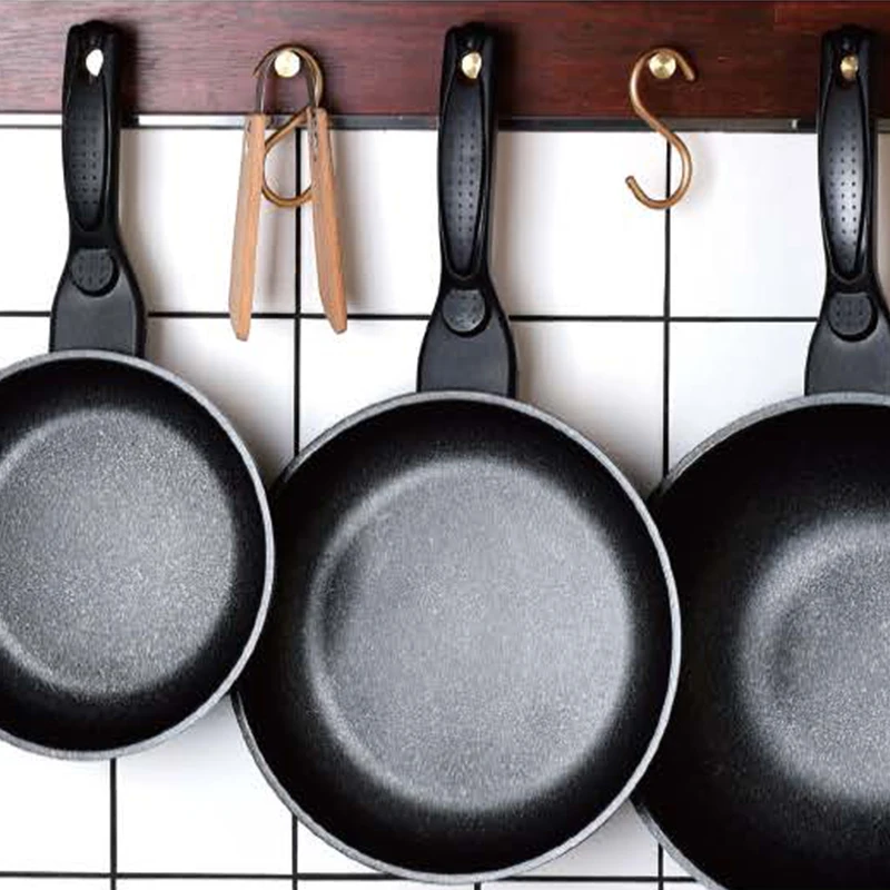Frying Wok Cookware Set Die-Cast Aluminum Kitchen Pots OEM Saute Pan Egg Home Cooking Non Stick Fry Pan grip