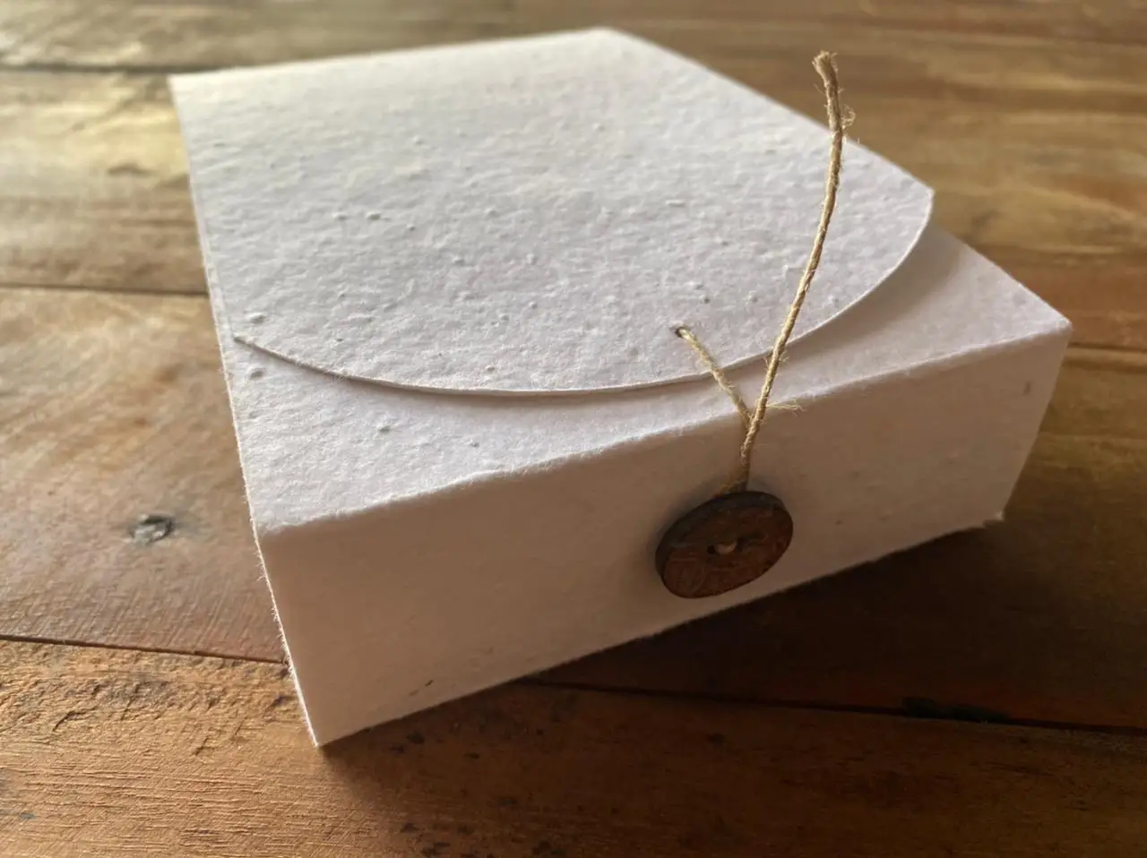 Eco Friendly custom Design Recyclable Paper Boxes Manufacture Packaging Paper Customized Sizes Box