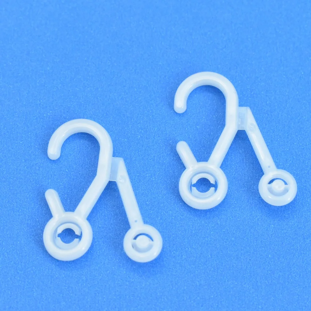 Eco Friendly Surgacane Material Shirt Dress Underwear Sock Gloves Clip Hanger Bag Package Snap Hooks Plastic sock hook