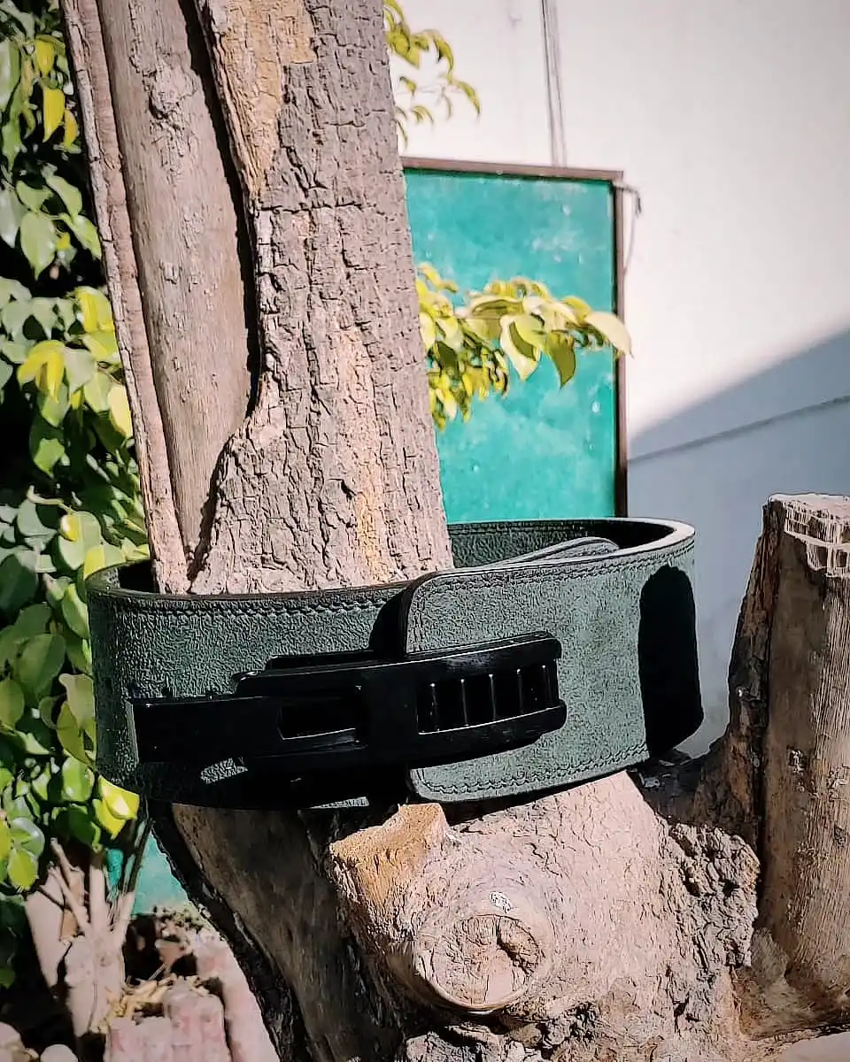 Heavy Duty Black Lever Buckle  Men Gym Weight Lifting Leather Belt For Bodybuilding