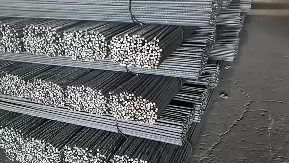 iron rod construction222.jpg