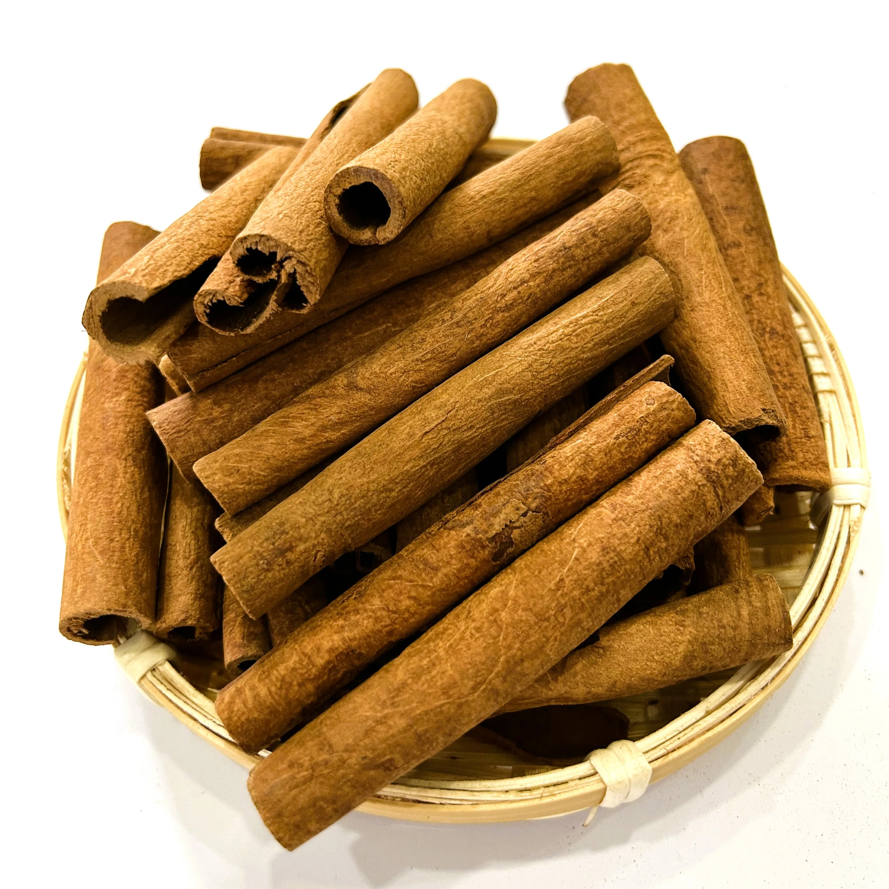 Best Price Cinnamon Hight Quality From Vietnam (Whole and Ground)