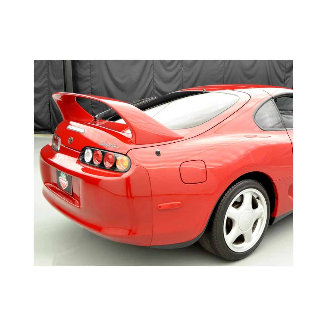 Toyota supra mk4 Prius также известный как Prime был представлен в 2016 модельном году.