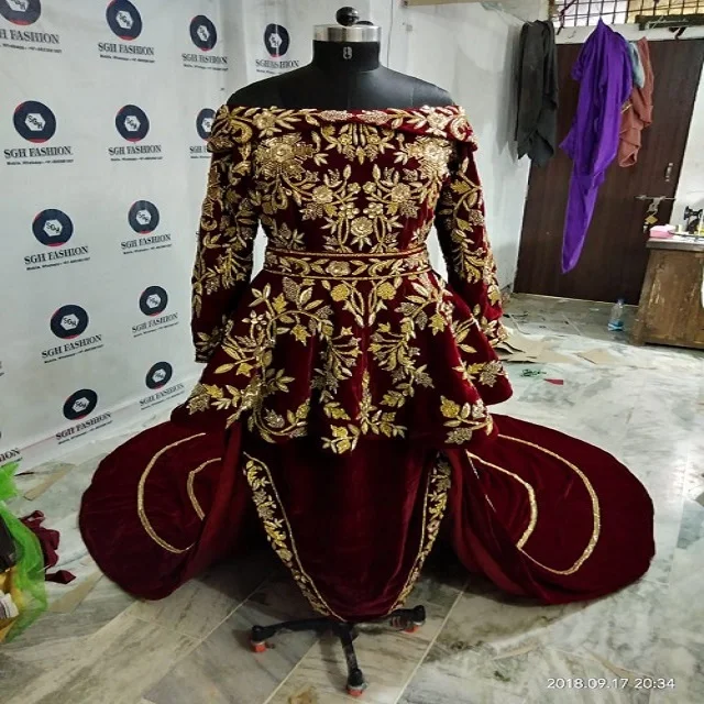 Red color moroccan kaftan wedding dress for bride heavy hand work exclusive design traditonl dress size and color can be change