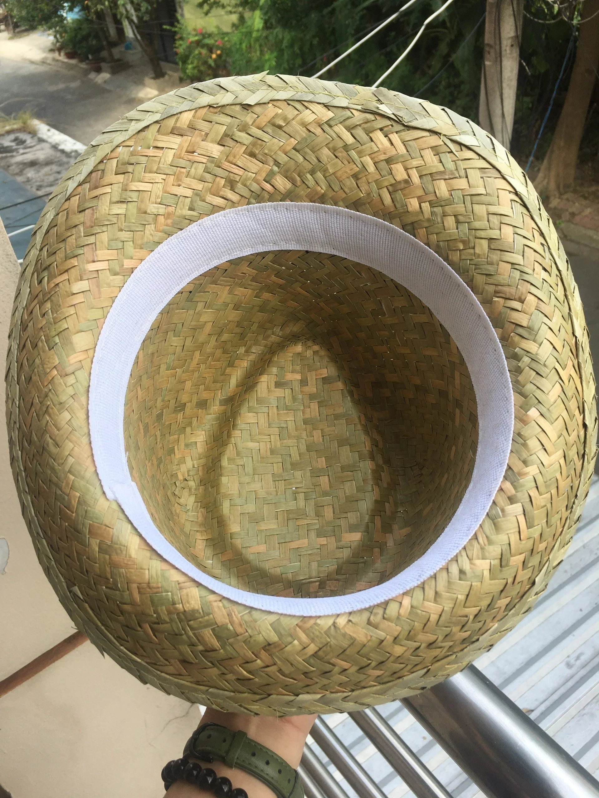 Grass Straw Hat For Beach Camping and Fishing / Straw Hat From Vietnam For Sunshade and Travel