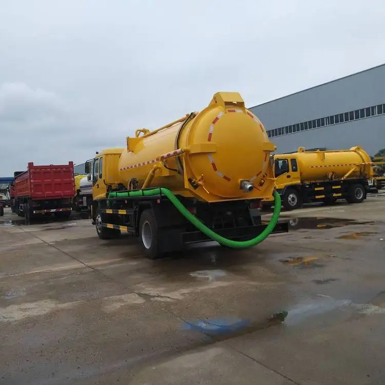 Fecal Suction Truck/Vacuum Sewage Suction Tank Truck