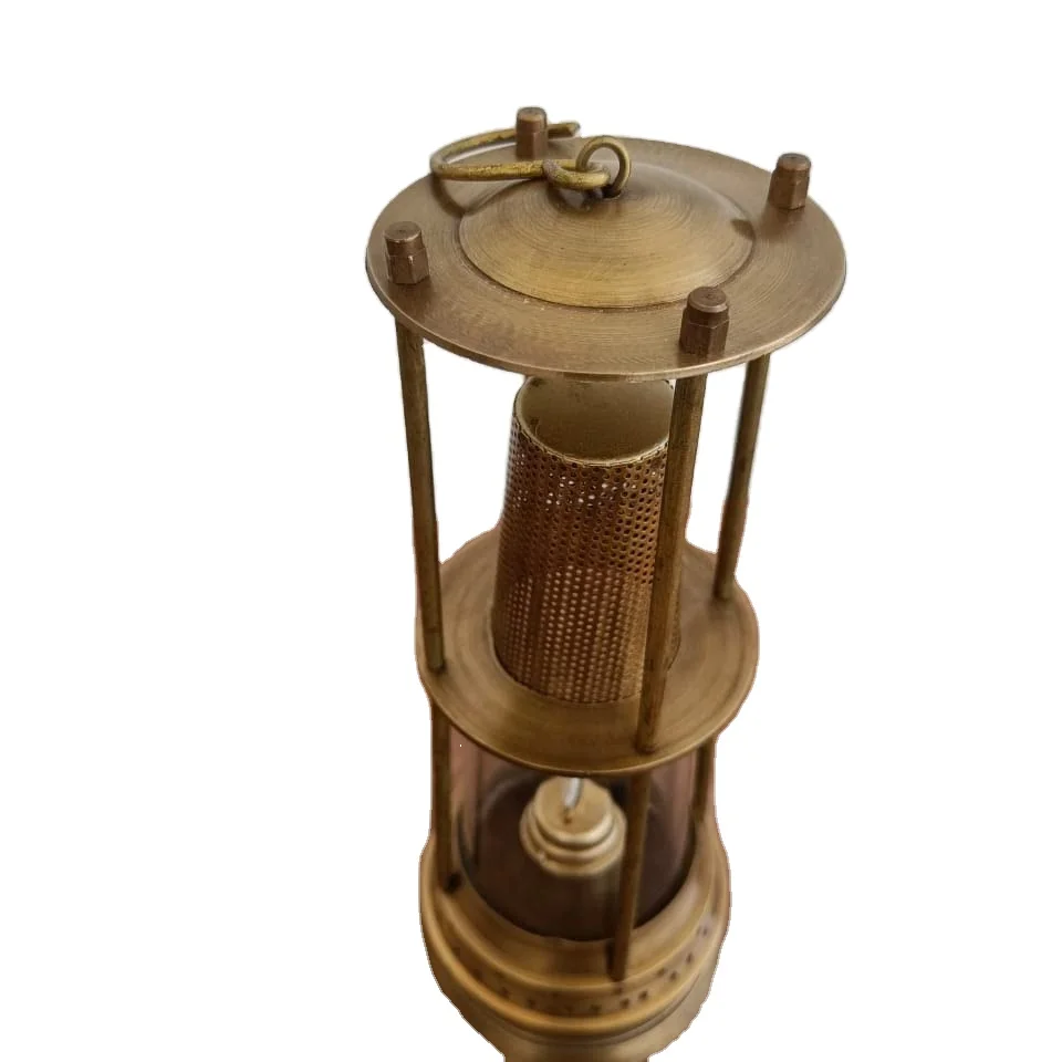Brass Marine Ship Lantern Trending New Brass Ship Anchor Lantern Premium Quality High Selling Pure Brass Ship Lantern
