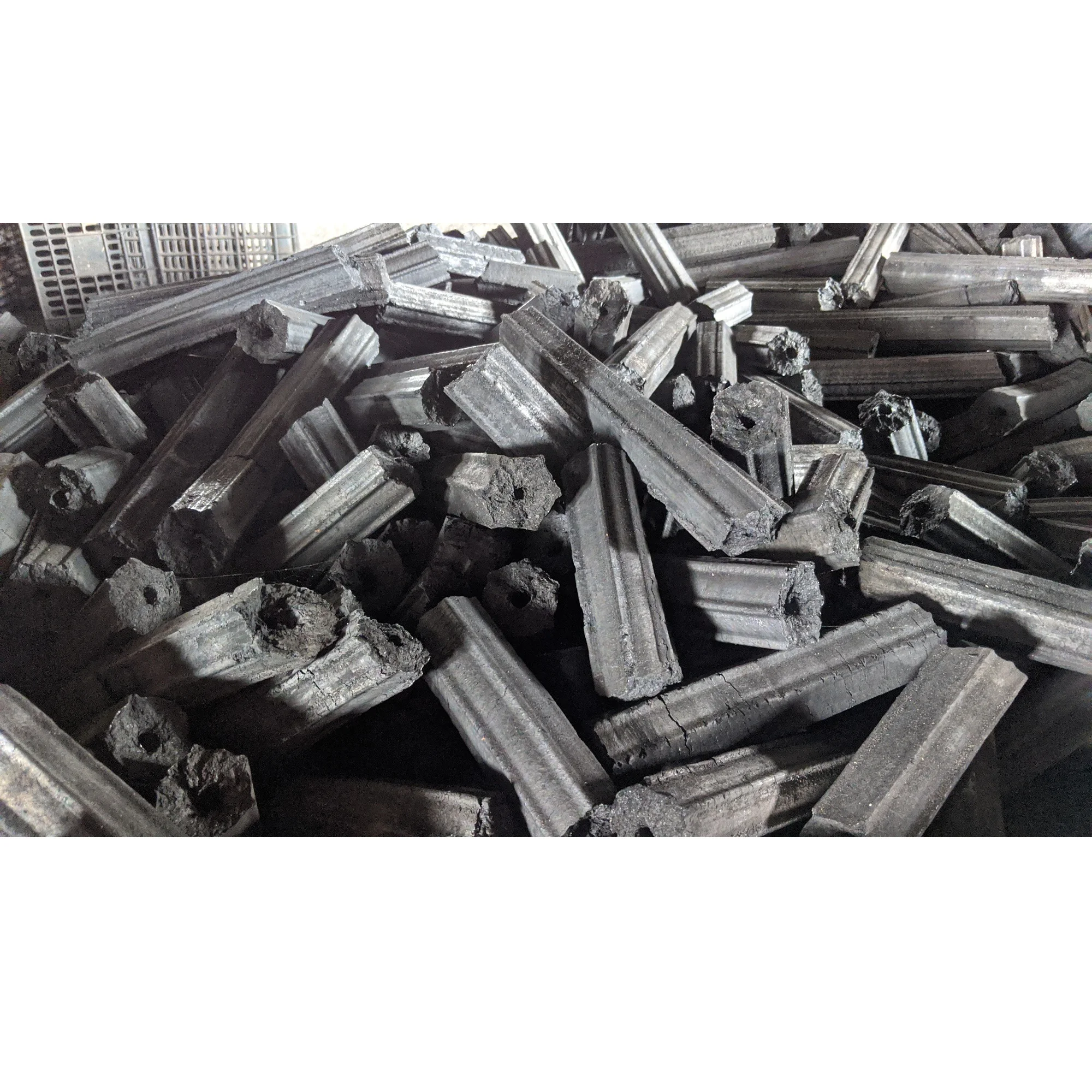 Charcoal Barbecue (BBQ) Black Natural Activated Carbon Stick Sawdust Charcoal Low Ash Hard Wood Briquette Ready To Ship
