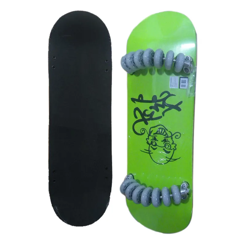 Professional  Brush the street Roller skating competition land skate board stock sales