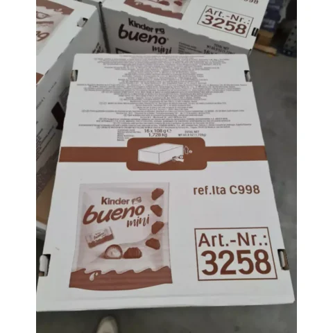 Ferrero KINDER BUENO 43 г лучший сорт молочного шоколада батончики Сладкого печенья и конфет с рисунком яиц упаковка для пастообразного порошка