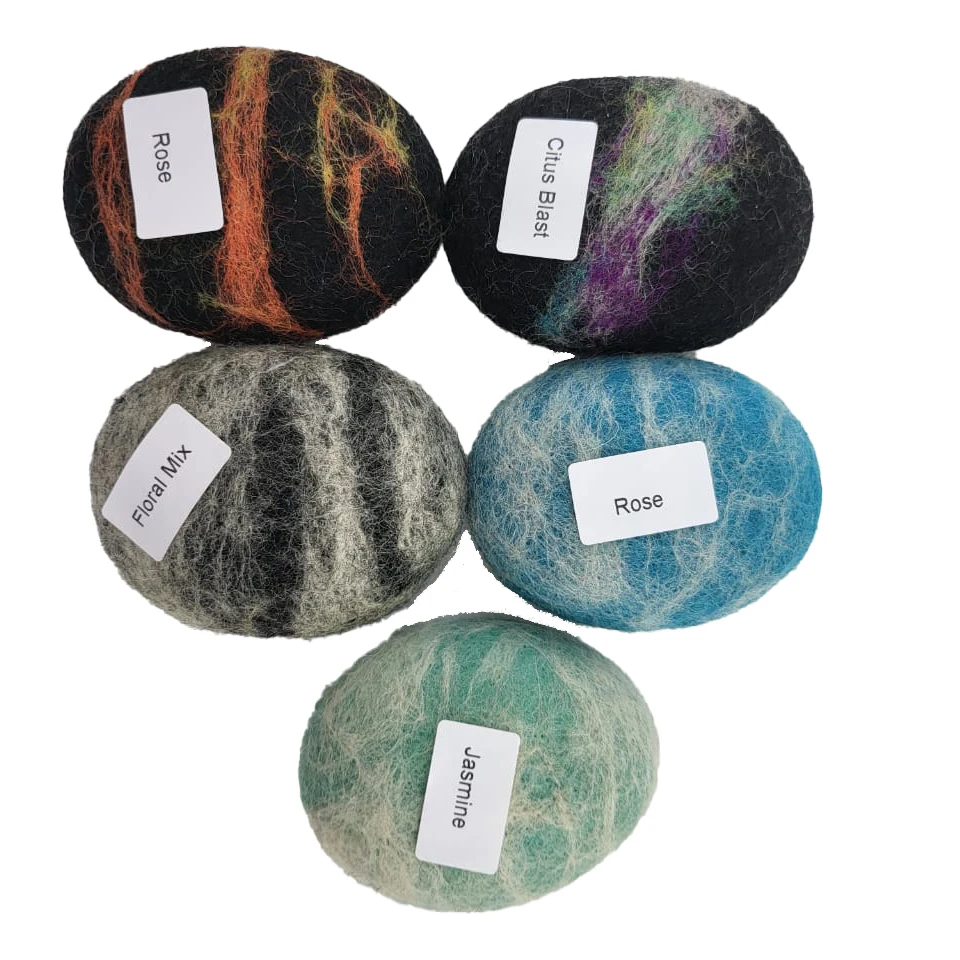 Top 2025 natural Handmade eco-friendly non-toxic Felted Soap 100% Sheep wool with various designs and fragrance for cleaning