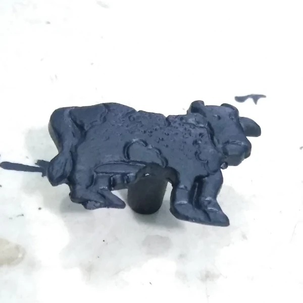 Aquatic Vintage Cast Iron Cow-Shape Door Handle Modern Budget-Friendly Kitchen Cabinet Knob Drawer Pull Cupboard Window Use