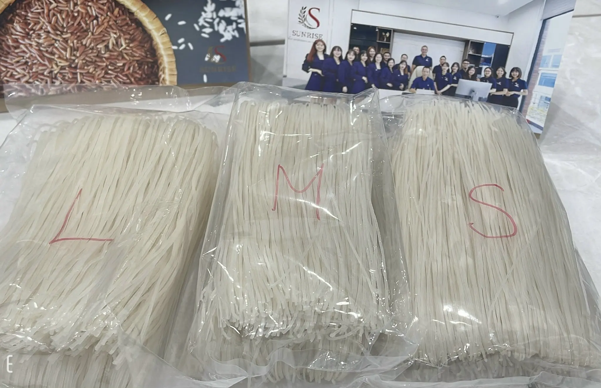 Organic noodles Noodles, Vietnamese rice noodles