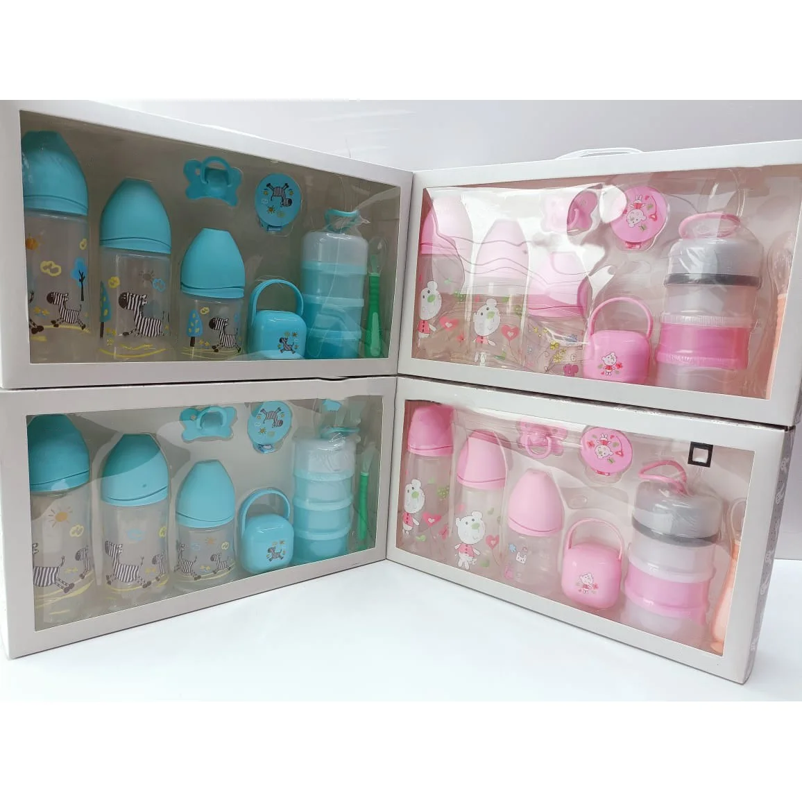 Popular design glass baby feeding bottles customizable strawberry shape baby milk bottles Hands Free Product Baby Bottle at very