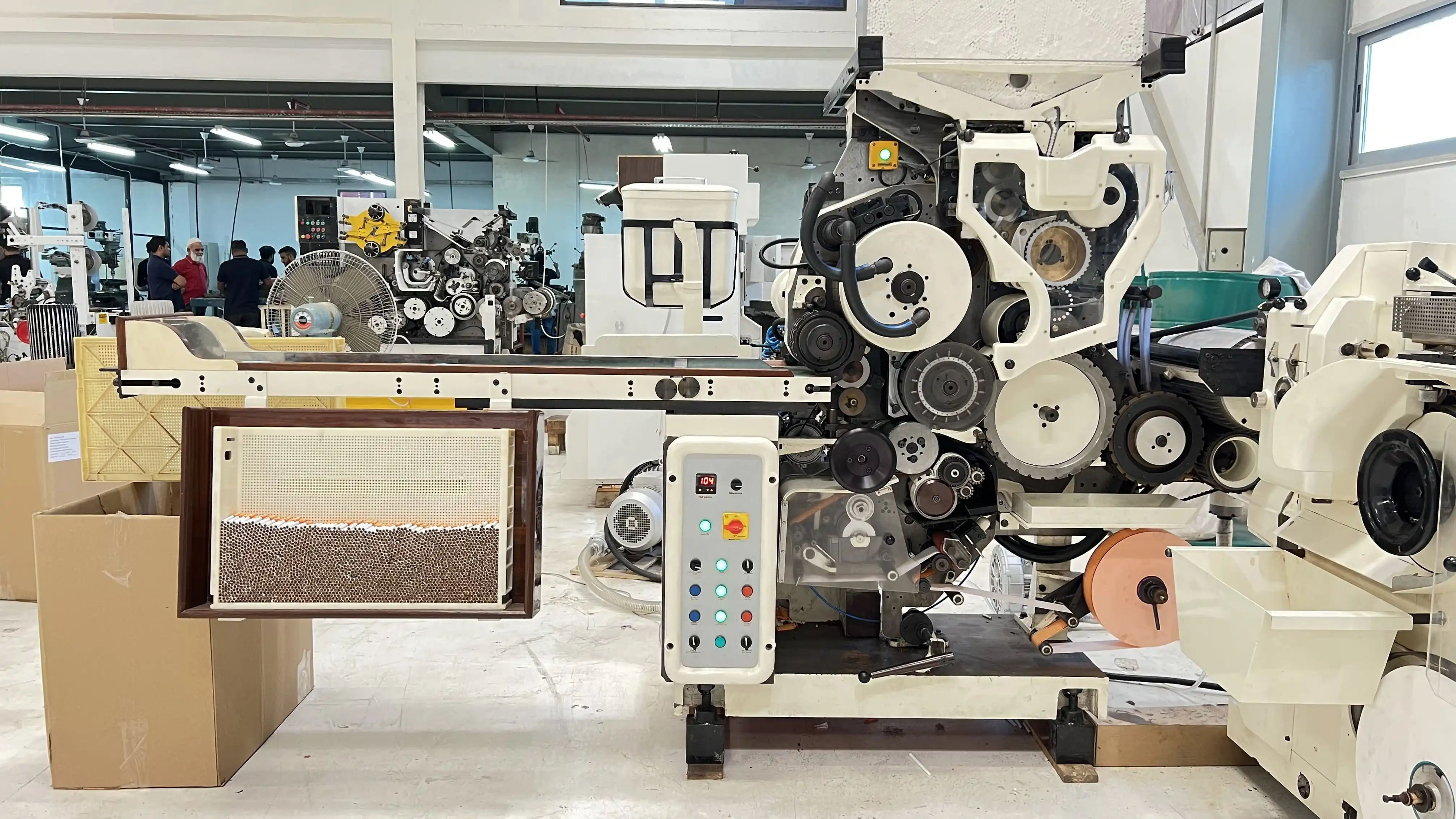 Efficient Cigarette Manufacturing Machine with a Production Capacity of 2800 Cigarettes