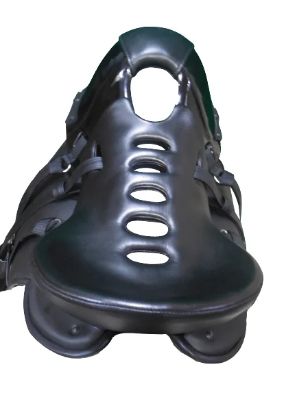 Седло стойкое лошади с лучшим качеством ремнями из углеродного волокна и био-этана | Безопасное легкое в уходе ручной работы L на заказ