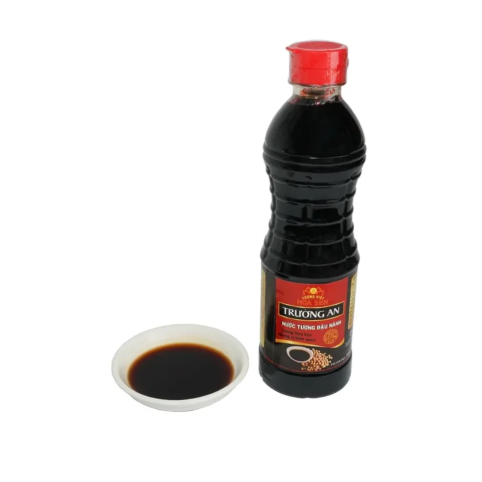 Support Low MOQ OEM Type Packing Price Cheap Price Organic Soy Sauce Reasonable Truong An Soy Sauce 500ml Tuong Viet Hoa Sen