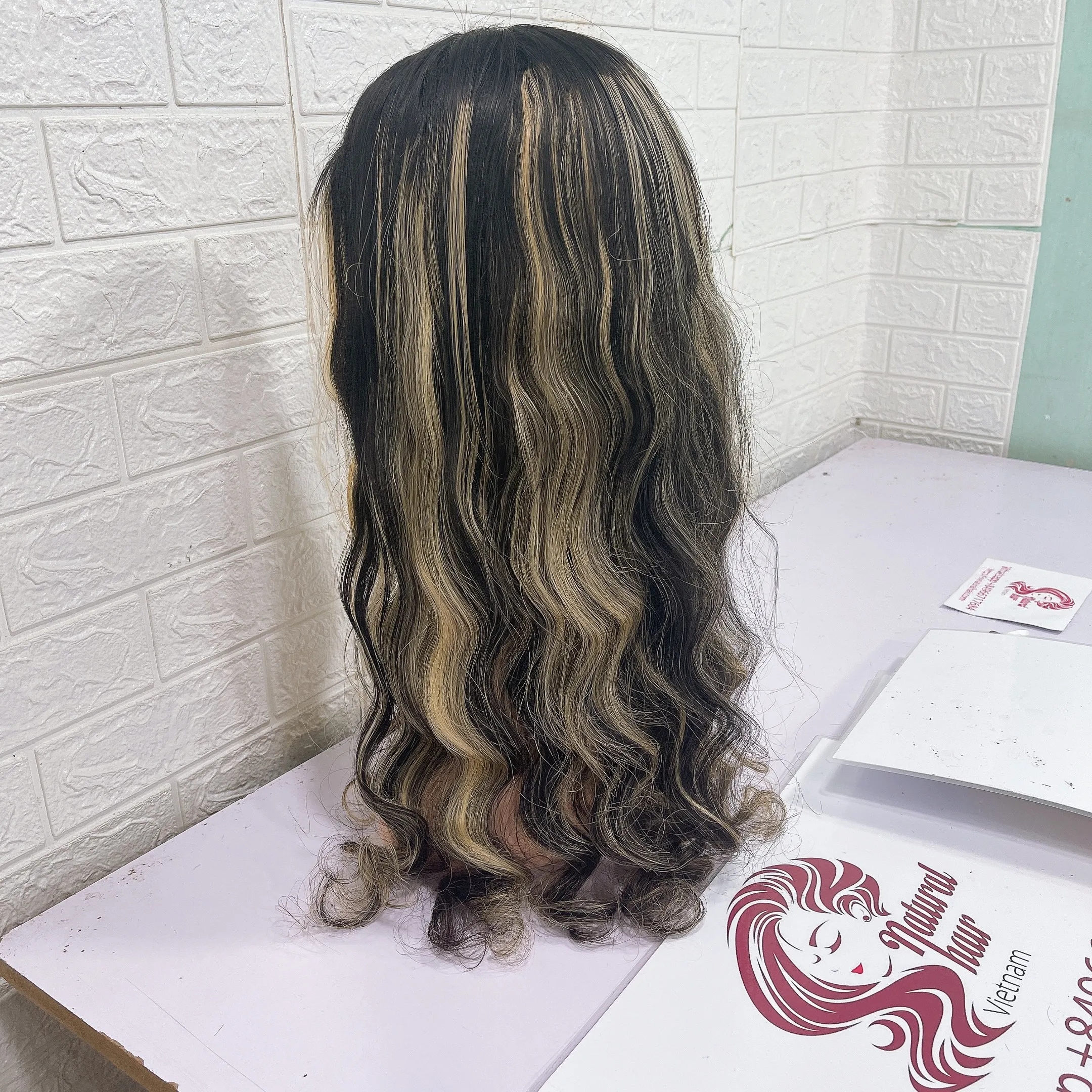 Vietnam High Quality Black straight human hair wigs Super Double drawn hair Best Seller