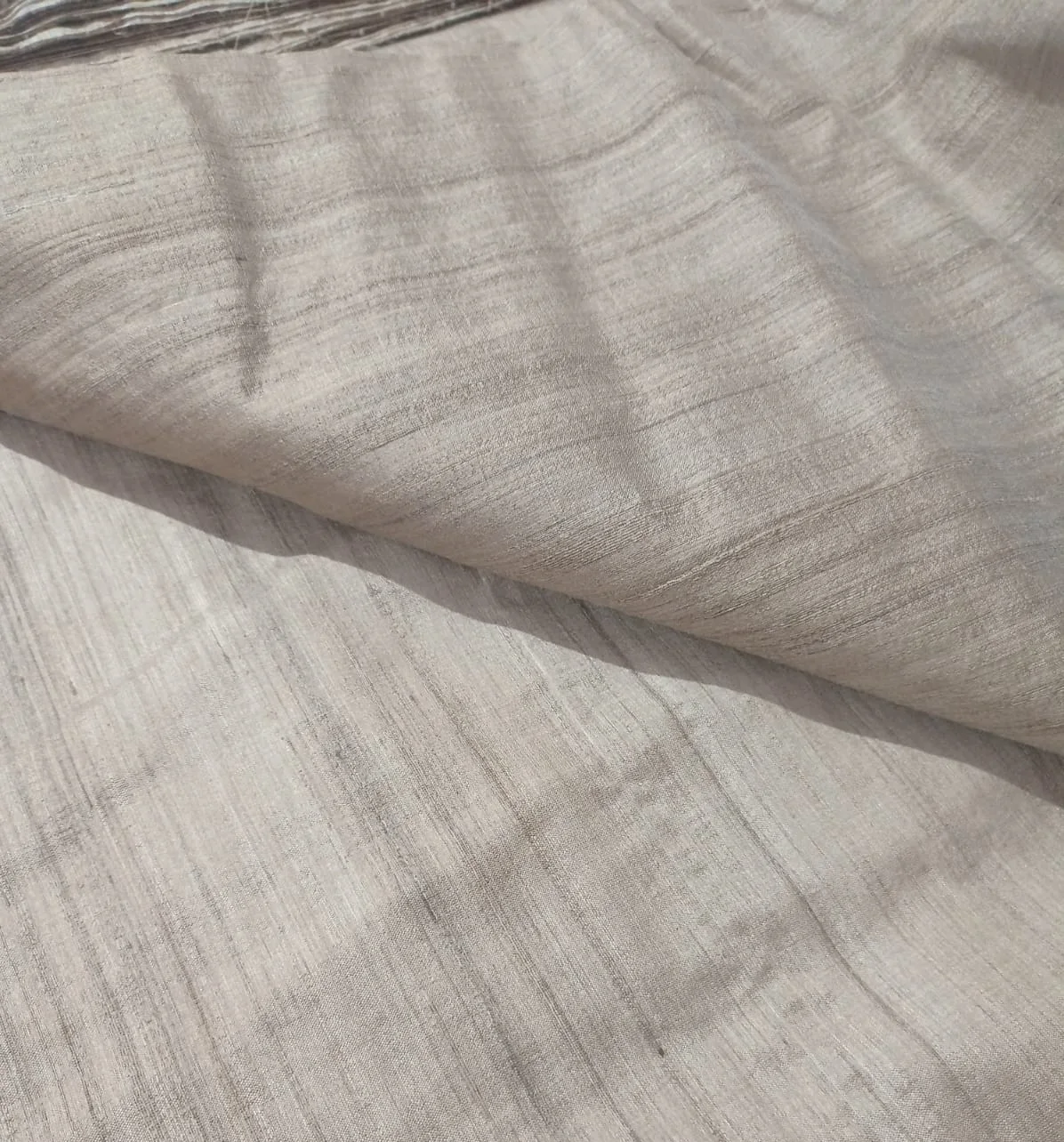 Beautiful handloom Silk Shawl made from 100% pure raw silk for party and function available in different colors