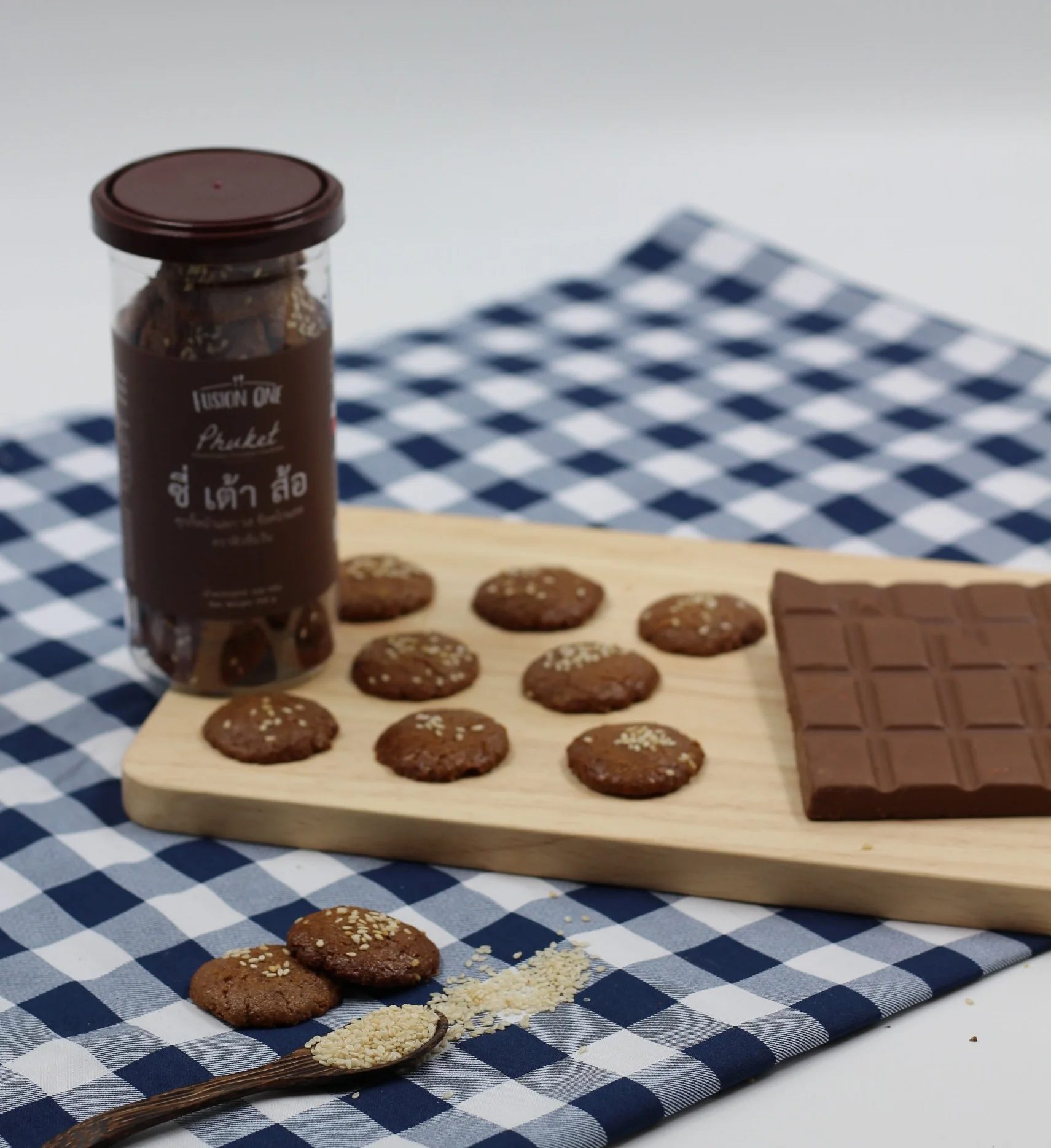 Thai Best Selling Snacks Sweet Crispy Phuket Crinkle Cookies and Biscuits Chocolate Flavor 150g Homemade & Gift Food Packaging