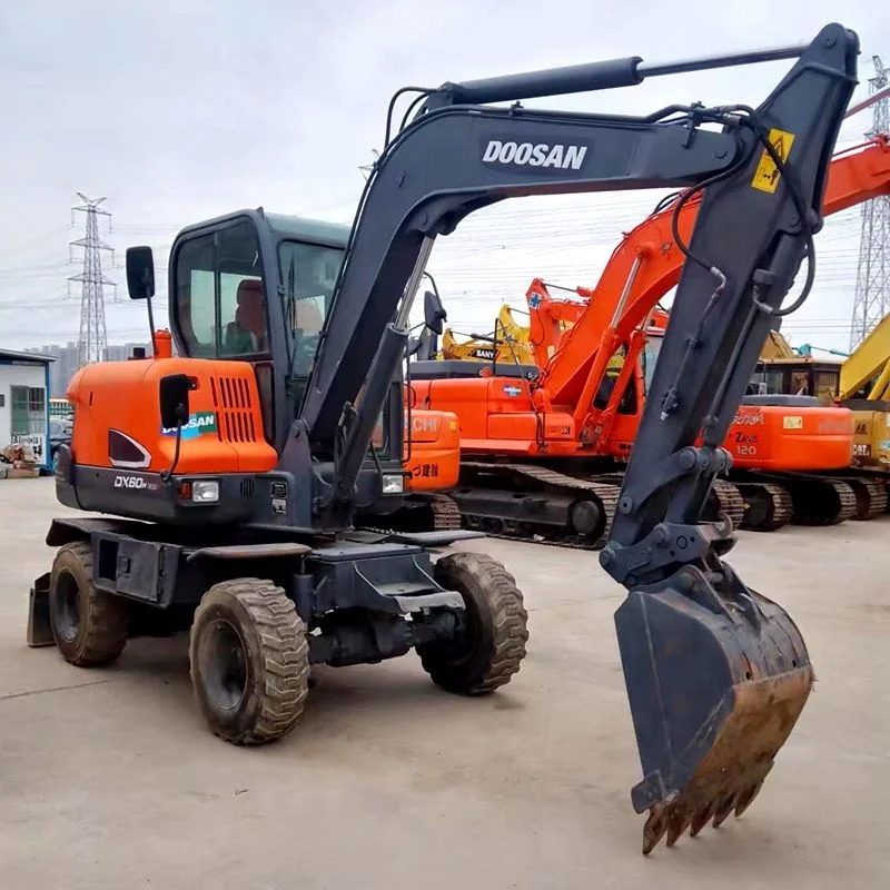 hydraulic excavator mini excavators small wheel digger CE Korean used doosan dx60 wheel excavator 5ton 6ton for sale