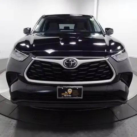 2022 Toyotaa Highlanderr AWD L 4dr SUV 4 Miles