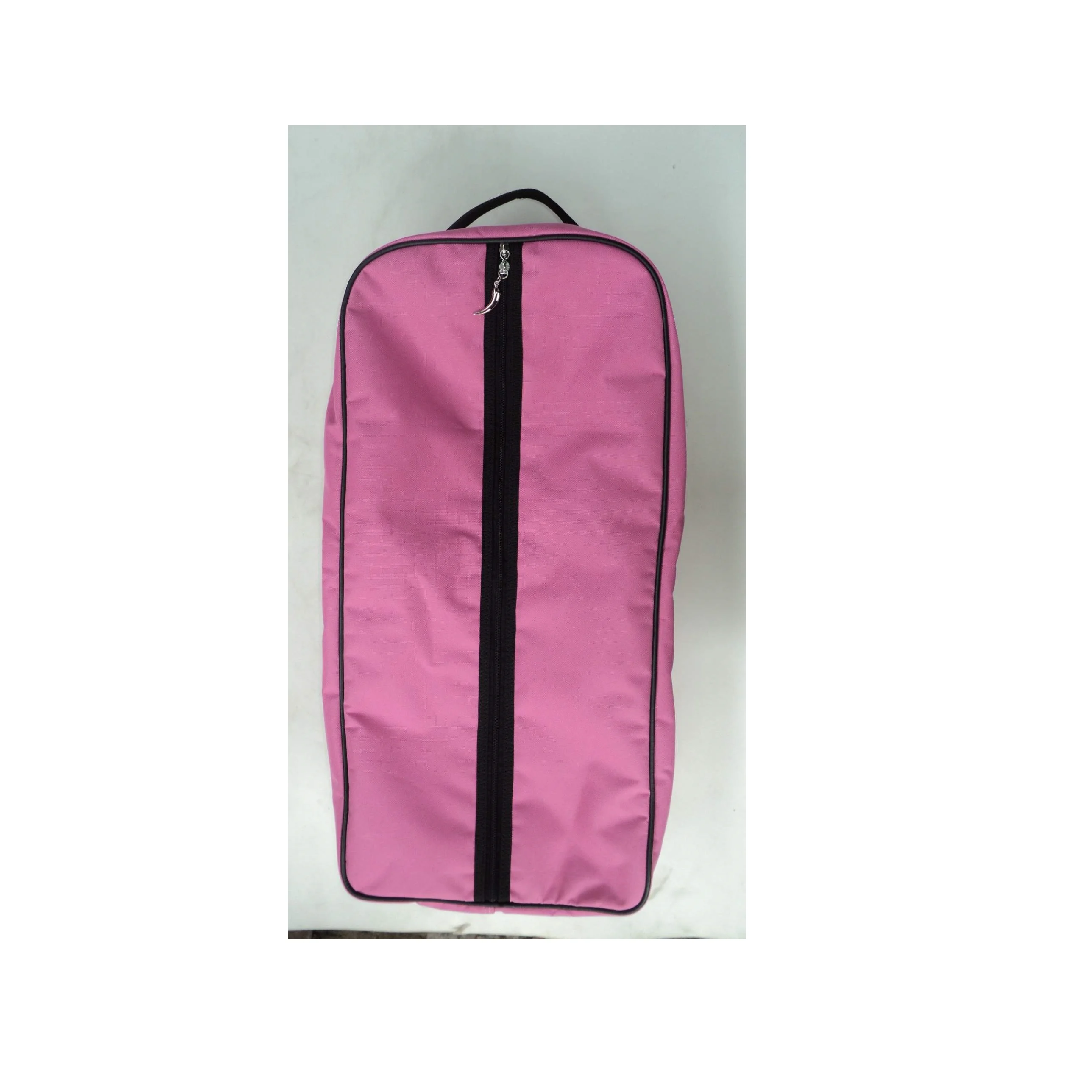 LIGHTWEIGHT HIGH QUALITY MATTY FABRIC QUILTED LEATHER BRIDLE BAG INSIDE POLYFILL TAFTA LINING  LOOP CLOSURE